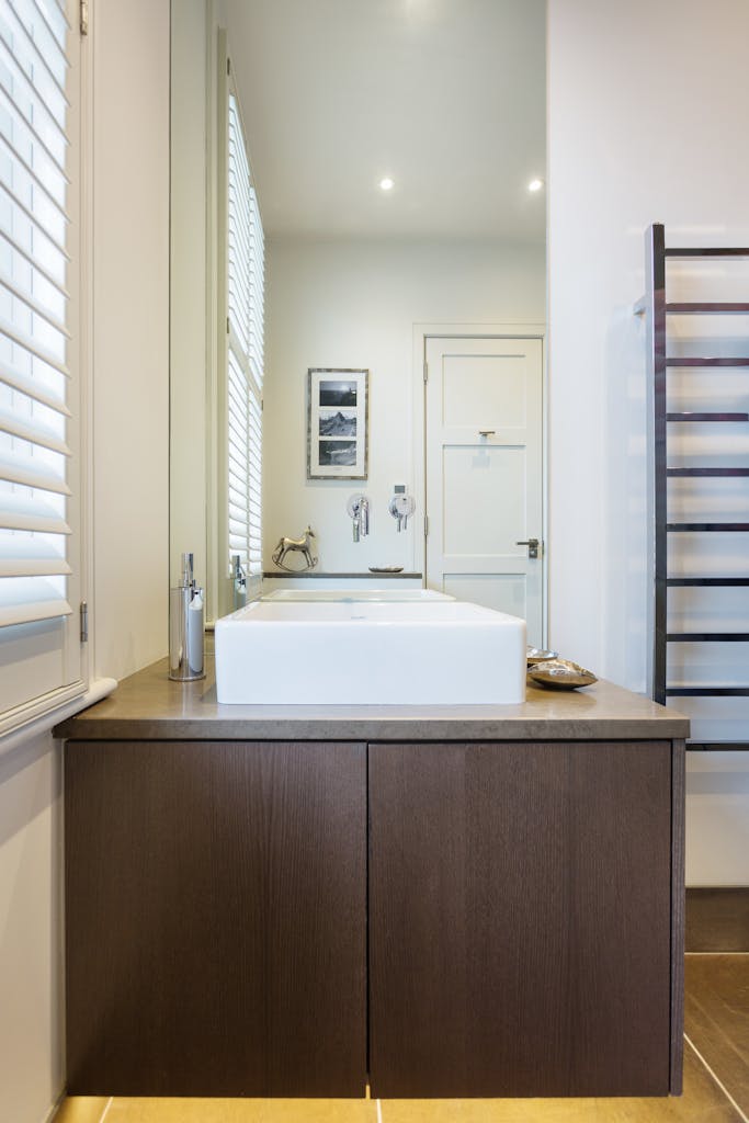 Bespoke-Bathrooms-Vanities