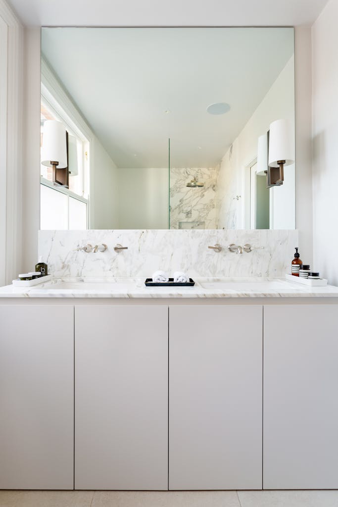 Bespoke-Bathrooms-Vanities