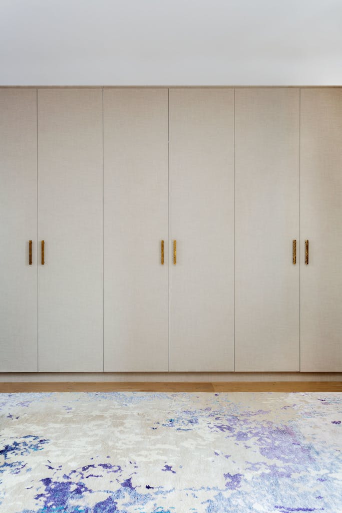 Bespoke-Bedrooms-Dressing-Rooms-Joinery-Wardrobes-Storage