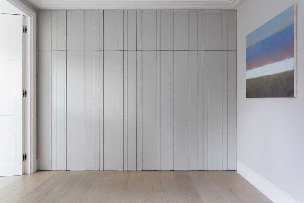 Bespoke-Bedrooms-Dressing-Rooms-Joinery-Wardrobes-Storage