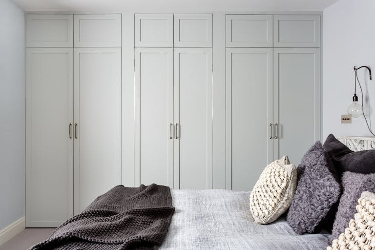 Bespoke-Bedrooms-Dressing-Rooms-Joinery-Wardrobes-Storage