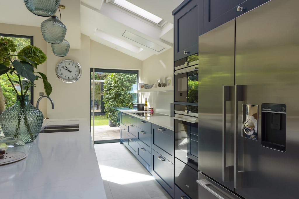 Shaker-Style-Bespoke-Kitchen