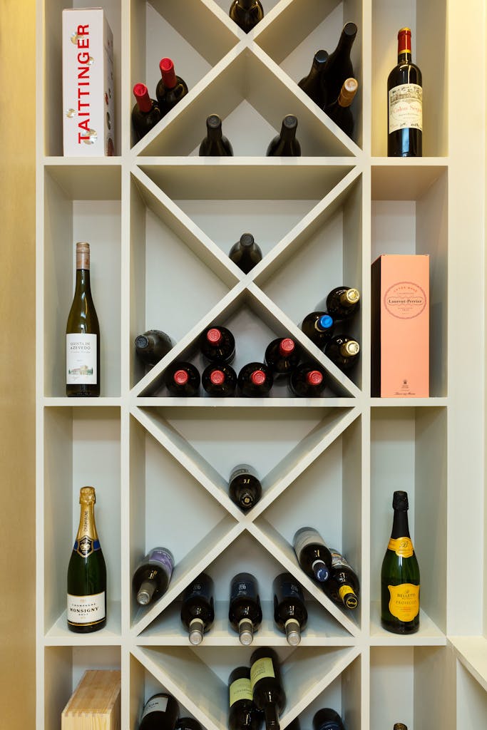 Bespoke-Home-Bars-Joinery-Wood-Plasterboard-Shelving-Luxury-Living-Room-Feature-Wine-Bar