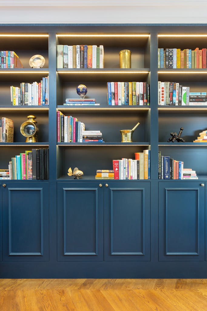 Bespoke-Living-Bookshelves-Libraries-Joinery-Cabinetry-Study-Cabinets-Handmade-Storage-Shelving-Luxury-Finishes