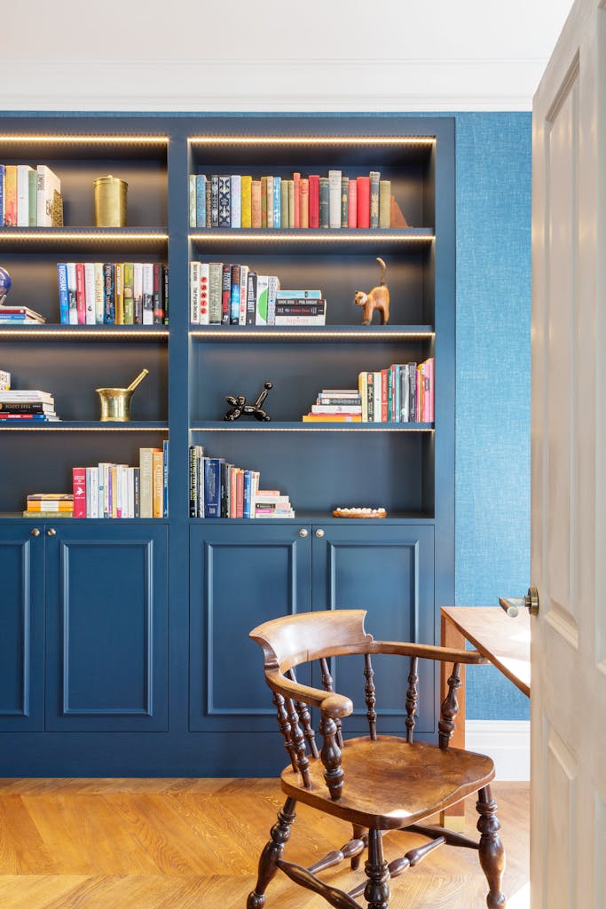 Bespoke-Living-Bookshelves-Libraries-Joinery-Cabinetry-Study-Cabinets-Handmade-Storage-Shelving-Luxury-Finishes