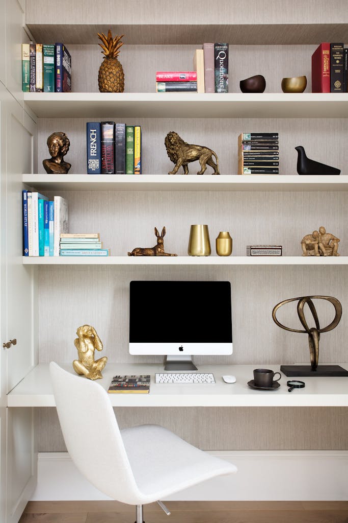 Bespoke-Living-Bookshelves-Libraries-Joinery-Cabinetry-Study-Cabinets-Handmade-Storage-Shelving-Luxury-Finishes