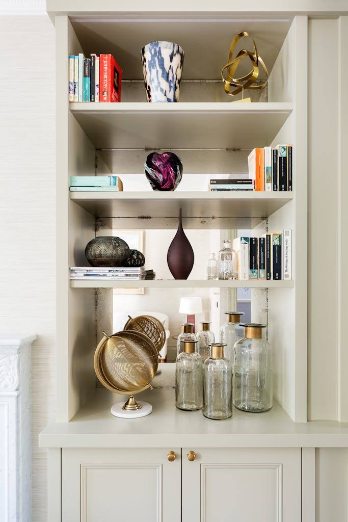 Bespoke-Living-Spaces-Joinery-Cabinetry-Bookshelves-Cabinets-Handmade-Storage-Shelving-Luxury-Finishes