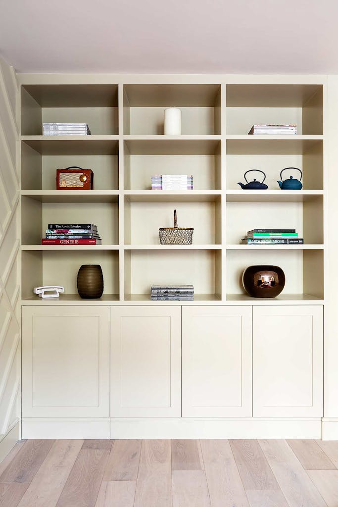 Bespoke-Living-Spaces-Joinery-Cabinetry-Bookshelves-Cabinets-Handmade-Storage-Shelving-Luxury-Finishes