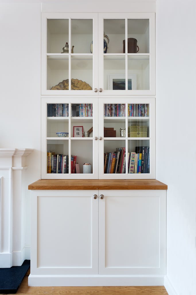 Bespoke-Living-Spaces-Joinery-Cabinetry-Bookshelves-Cabinets-Handmade-Storage-Shelving-Luxury-Finishes