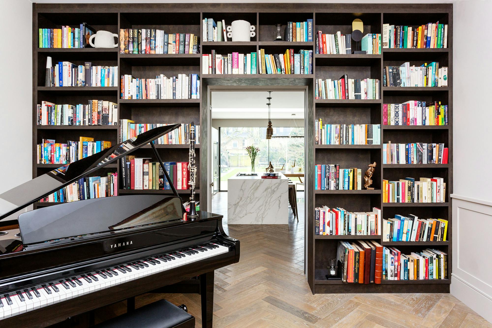 Bespoke-Living-Spaces-Joinery-Cabinetry-Bookshelves-Cabinets-Handmade-Storage-Shelving-Luxury-Finishes