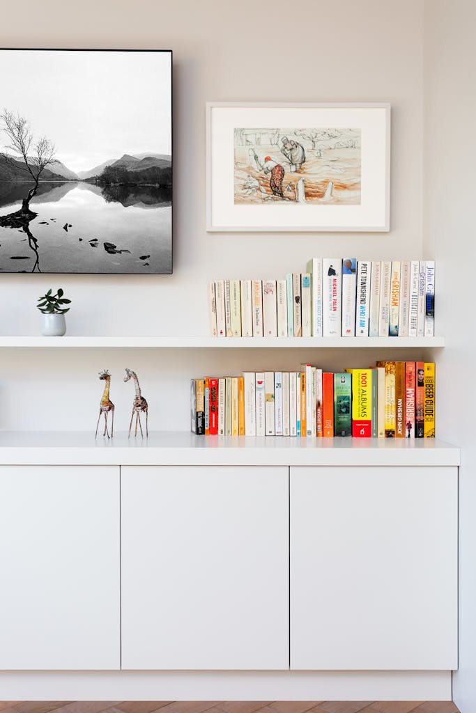 Bespoke-Living-Spaces-Joinery-Cabinetry-Bookshelves-Cabinets-Handmade-Storage-Shelving-Luxury-Finishes