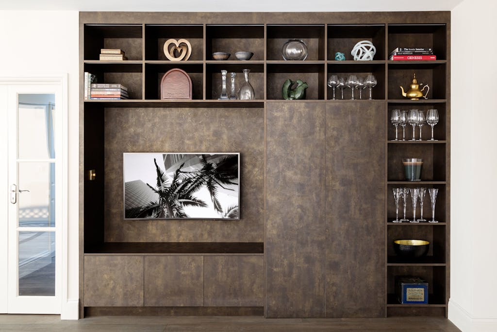 Bespoke-Living-Spaces-Joinery-Cabinetry-Bookshelves-Cabinets-Handmade-Storage-Shelving-Luxury-Finishes