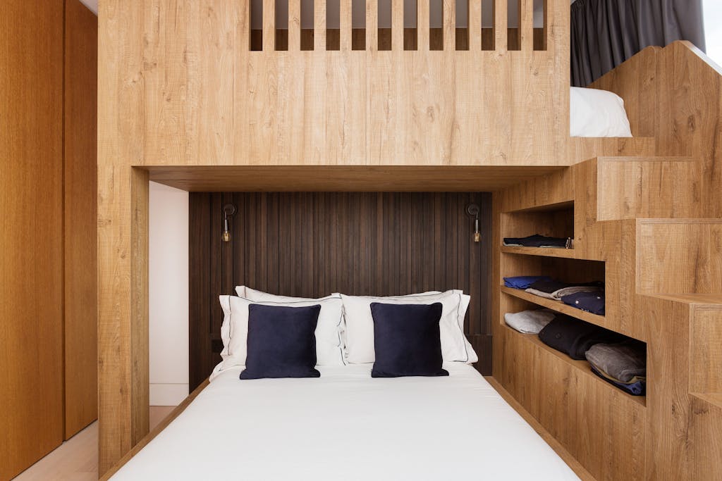 Bespoke-Bedrooms-Dressing-Rooms-Joinery-Wardrobes-Storage