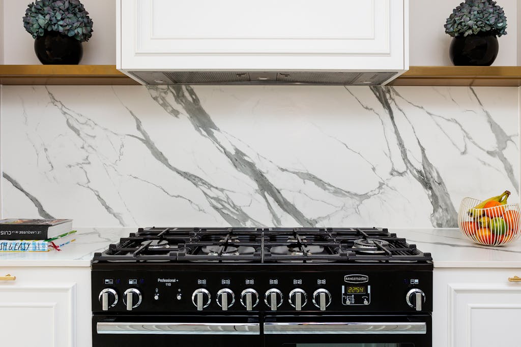 gloucester bespoke kitchen appliances cooker hux london 3