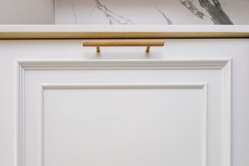 gloucester bespoke larder pantry cabinetry hux london 5