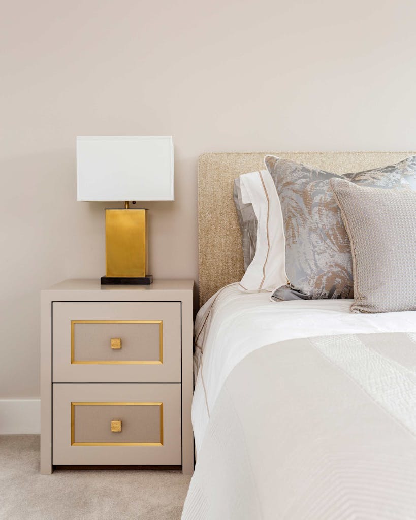 soudan road luxury bedroom bedside table joinery hux london 1