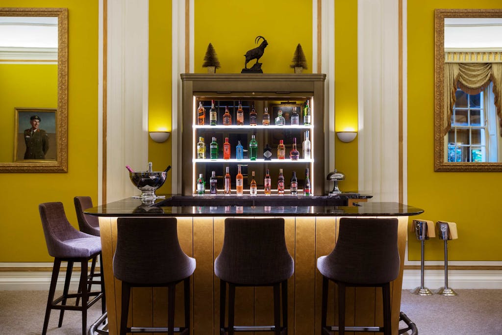 hux london home bar cocktail display lighting 4